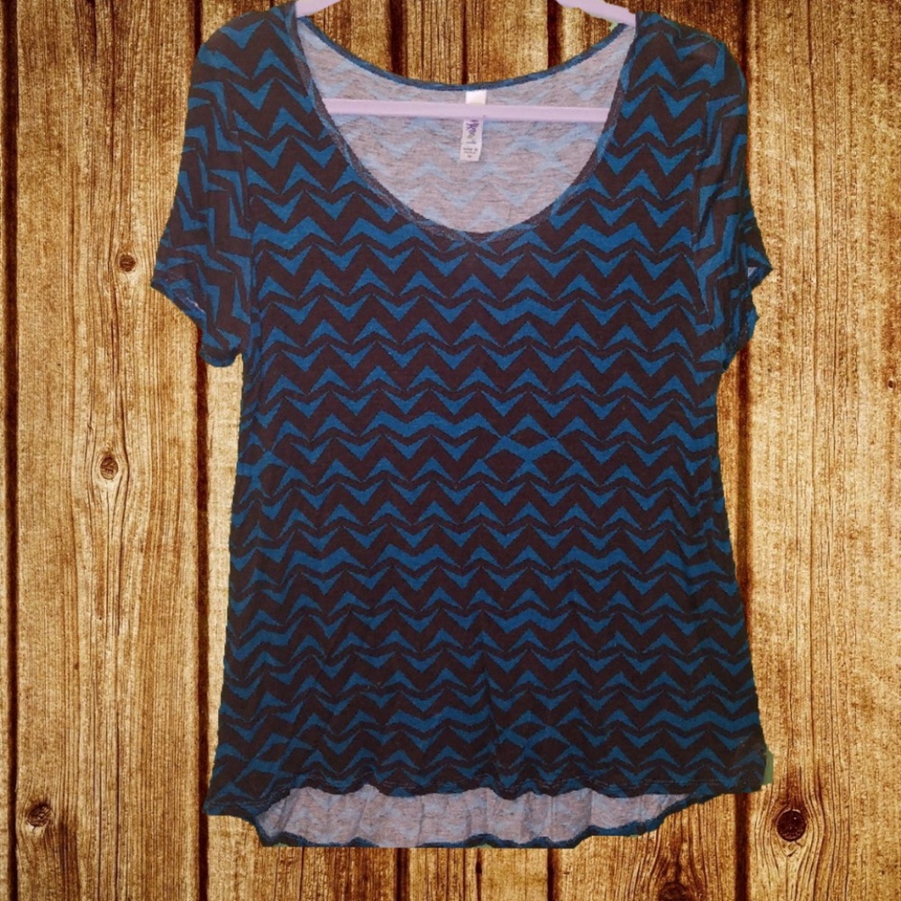 Teal and dark brown Chevron lularoe classic tee